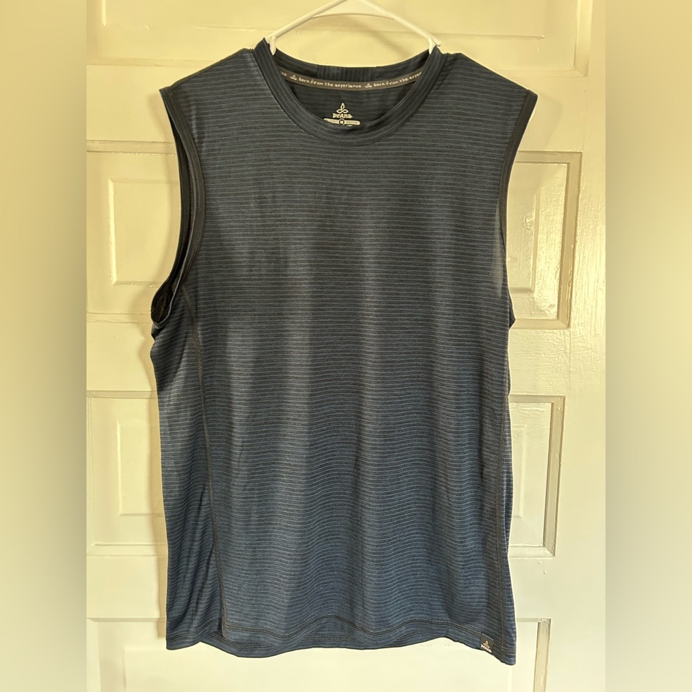 PrAna Men's Sleeveless Workout Tank Top. Black and Blue Striped. Size Medium